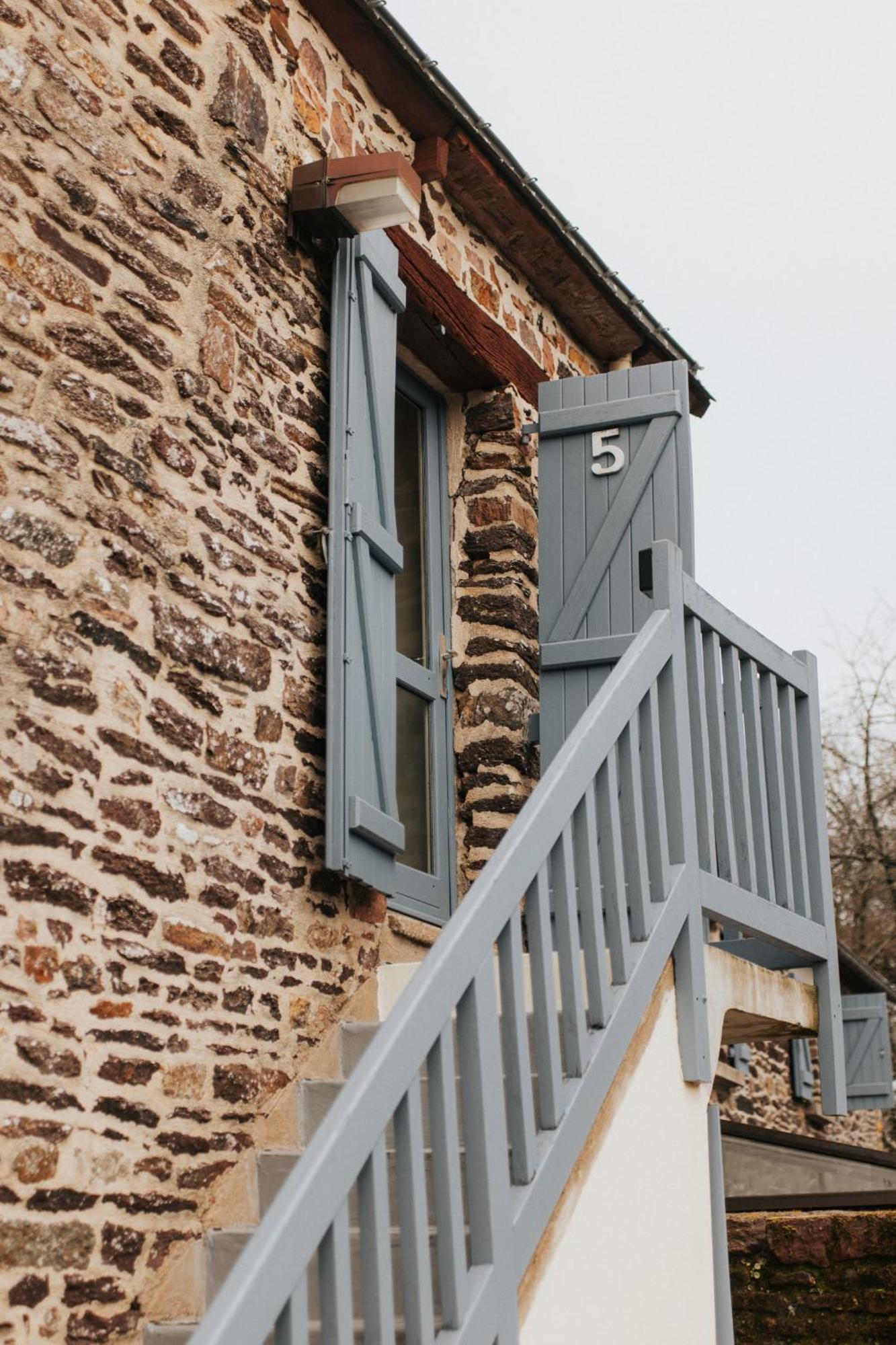 Auberge Val Sans Retour Trehorenteuc Exteriér fotografie